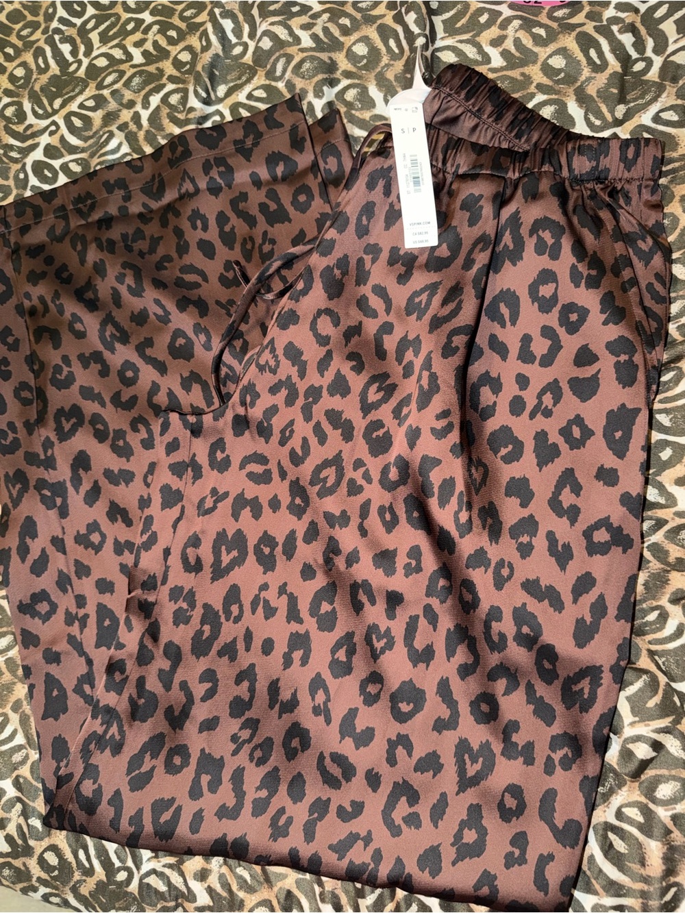 VS Satin Pull on trousers NWT